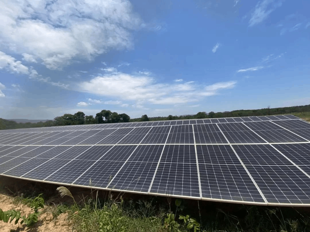 Concorso di raccolta di casi globali di Osda Solar (stazione brasiliana)